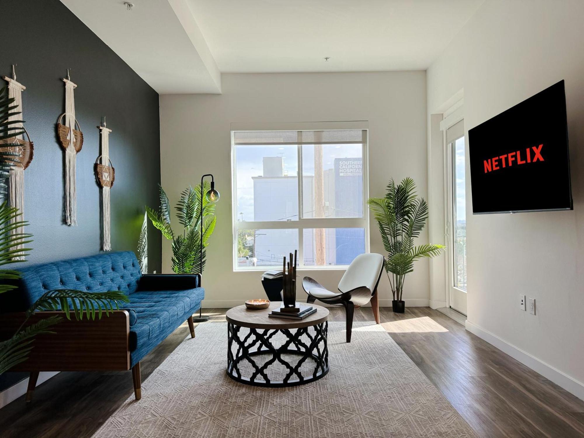 Apartment Modern Hollywood Sunset View & Free Parking *